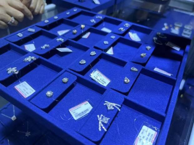 定檔5月！2025鄭州國際珠寶展（培育鉆石展區(qū)）即將璀璨啟幕